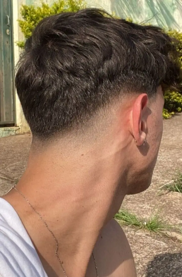 15 idées tendance de coupe taper pour homme à essayer en 2025