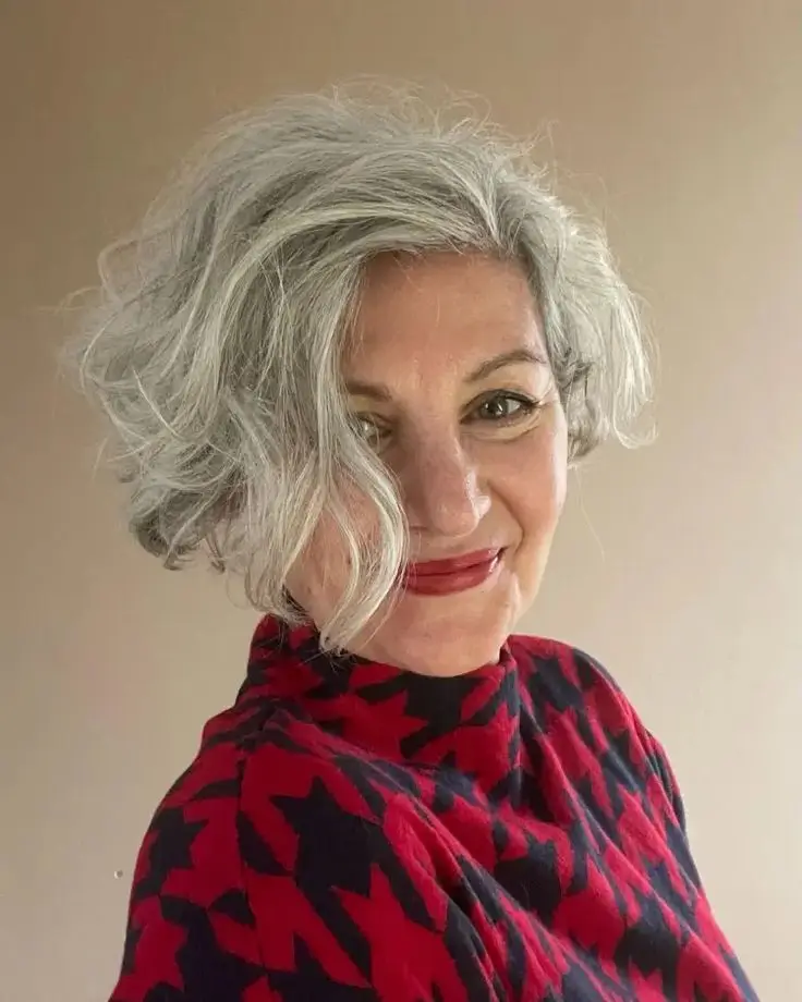 19 Idées de Coupes de Cheveux Rajeunissantes pour Femmes de 50 Ans