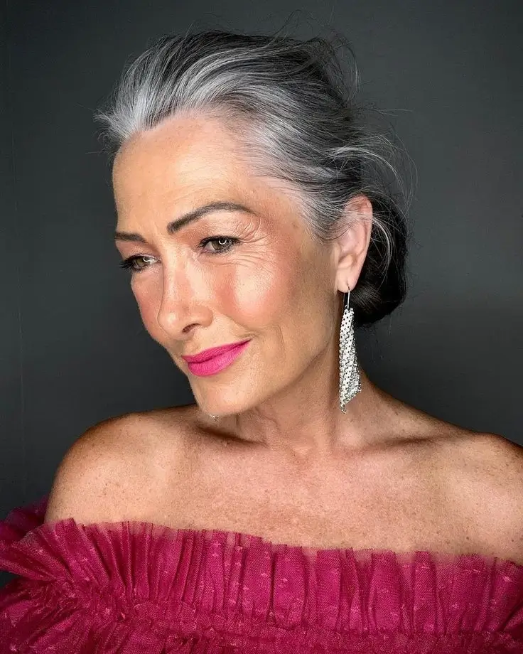 19 Idées de Coupes de Cheveux Rajeunissantes pour Femmes de 50 Ans