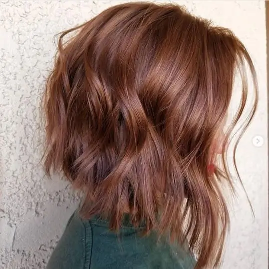 15 Idées de Couleurs et Coiffures Cheveux Châtain Incontournables