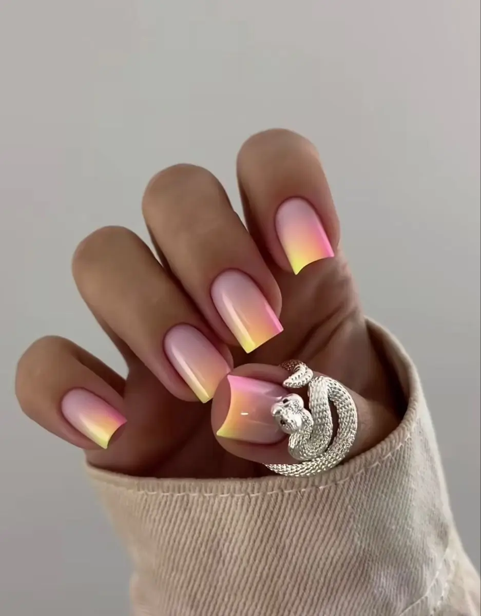 18 Idées Ongles 2025 Qui Vont Dominer les Tendances Manucure