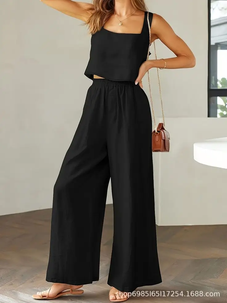 16 Idées de Looks Chic avec un Pantalon Large Noir pour Femme en 2025