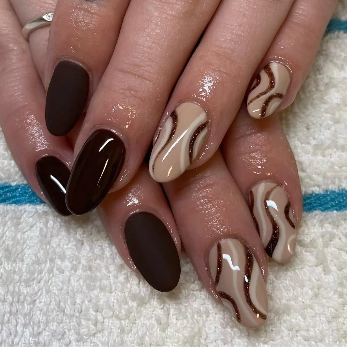 16 Idées Nail Art Automne 2025 Pour Une Manucure Tendance