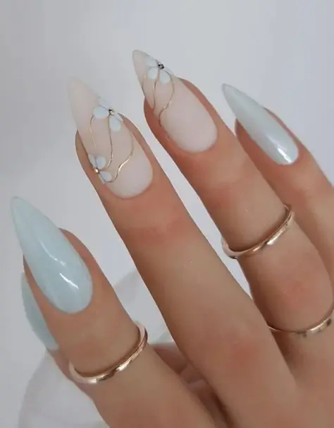16 Idées de Nail Art Romantiques pour la Saint-Valentin 2025