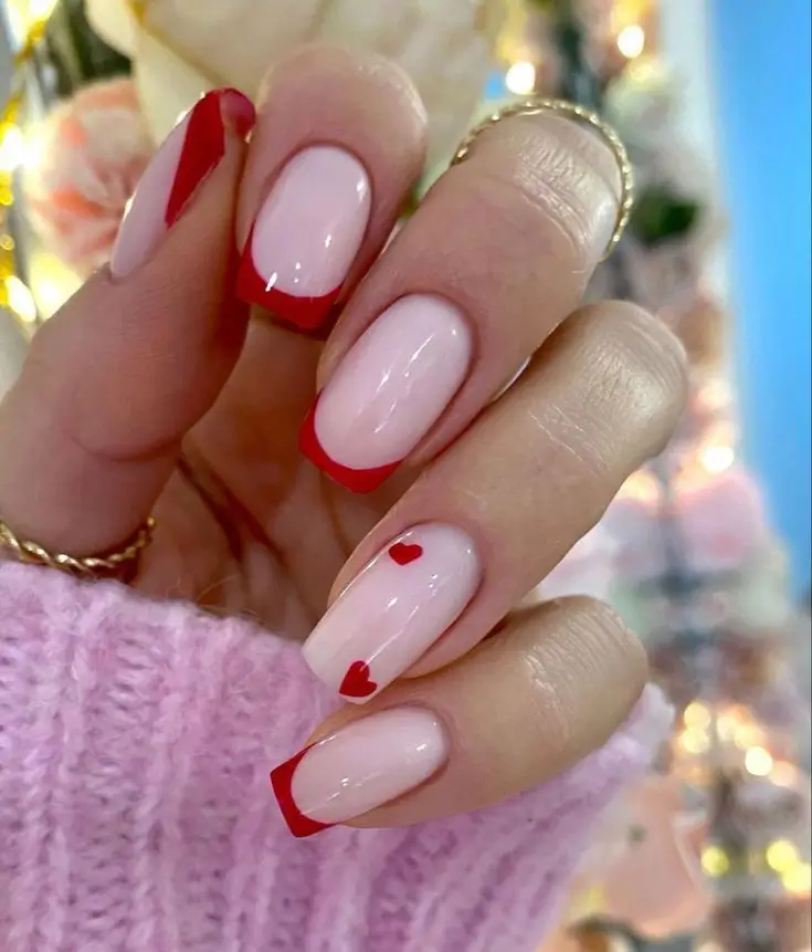 16 Idées de Nail Art Romantiques pour la Saint-Valentin 2025