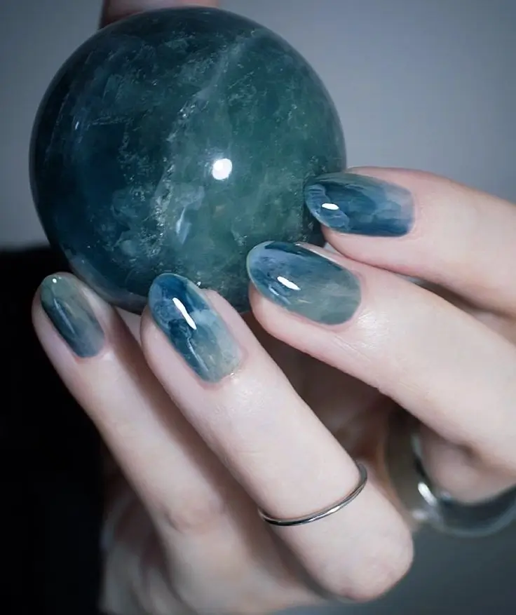 16 Idées Ongles Couleur Été 2025 : Tendance et Inspiration Manucure