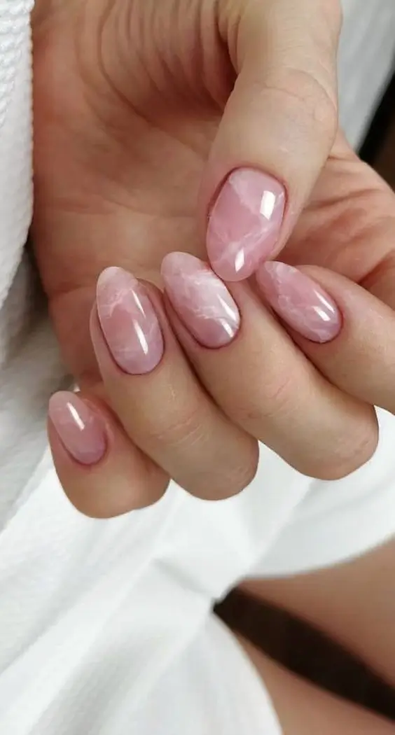 16 Idées Ongles Couleur Été 2025 : Tendance et Inspiration Manucure