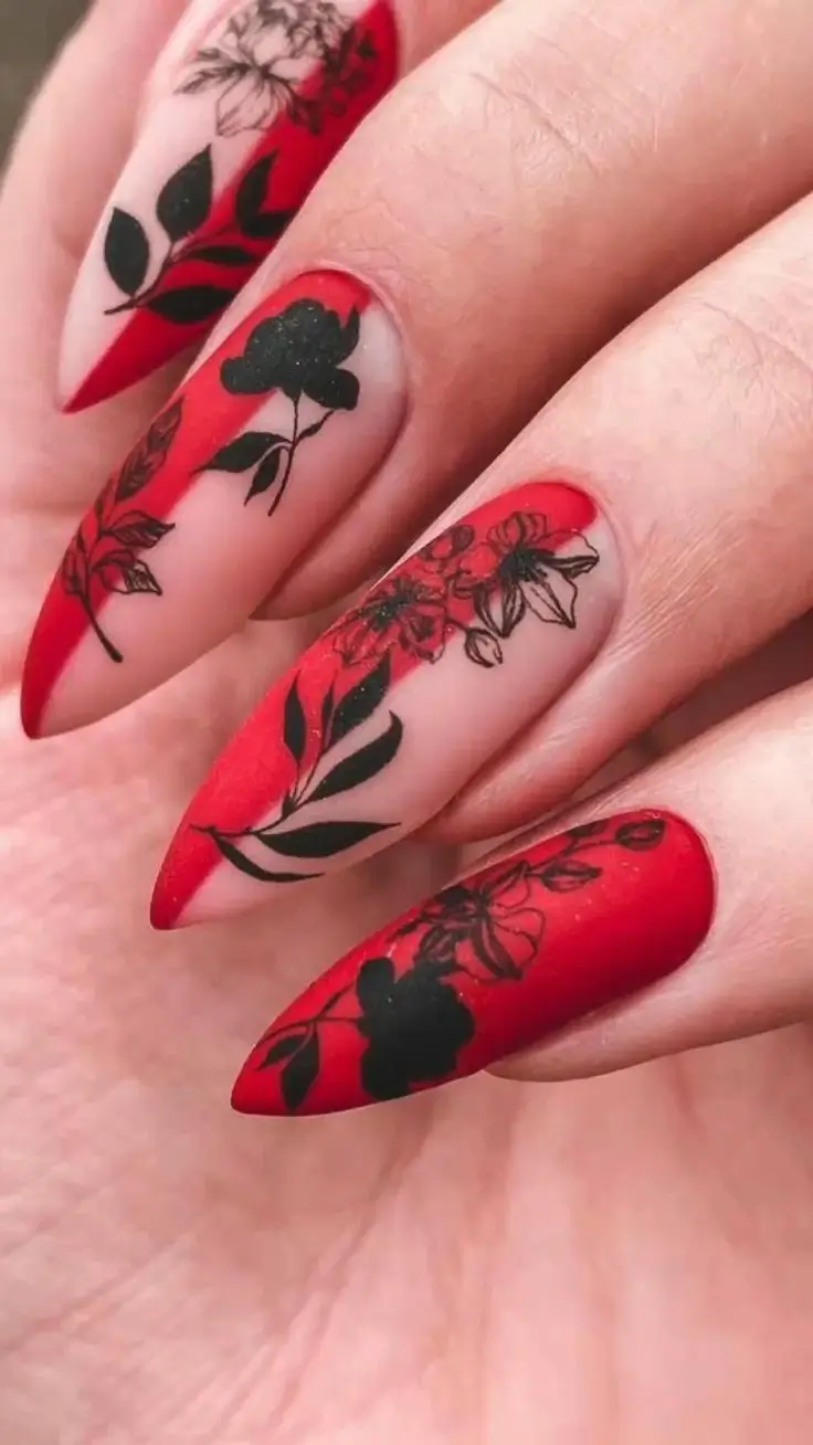 19 Idées de Nail Art pour Halloween 2025 à Essayer Cette Année