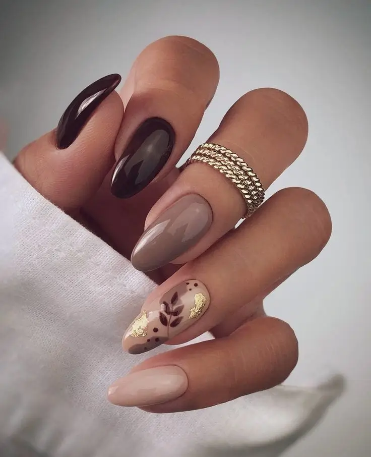 Ongles Automne 2025 : 16 Idées Inspirantes à Adopter Cette Saison