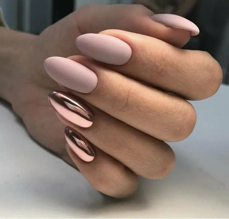 Ongles Automne 2025 : 16 Idées Inspirantes à Adopter Cette Saison