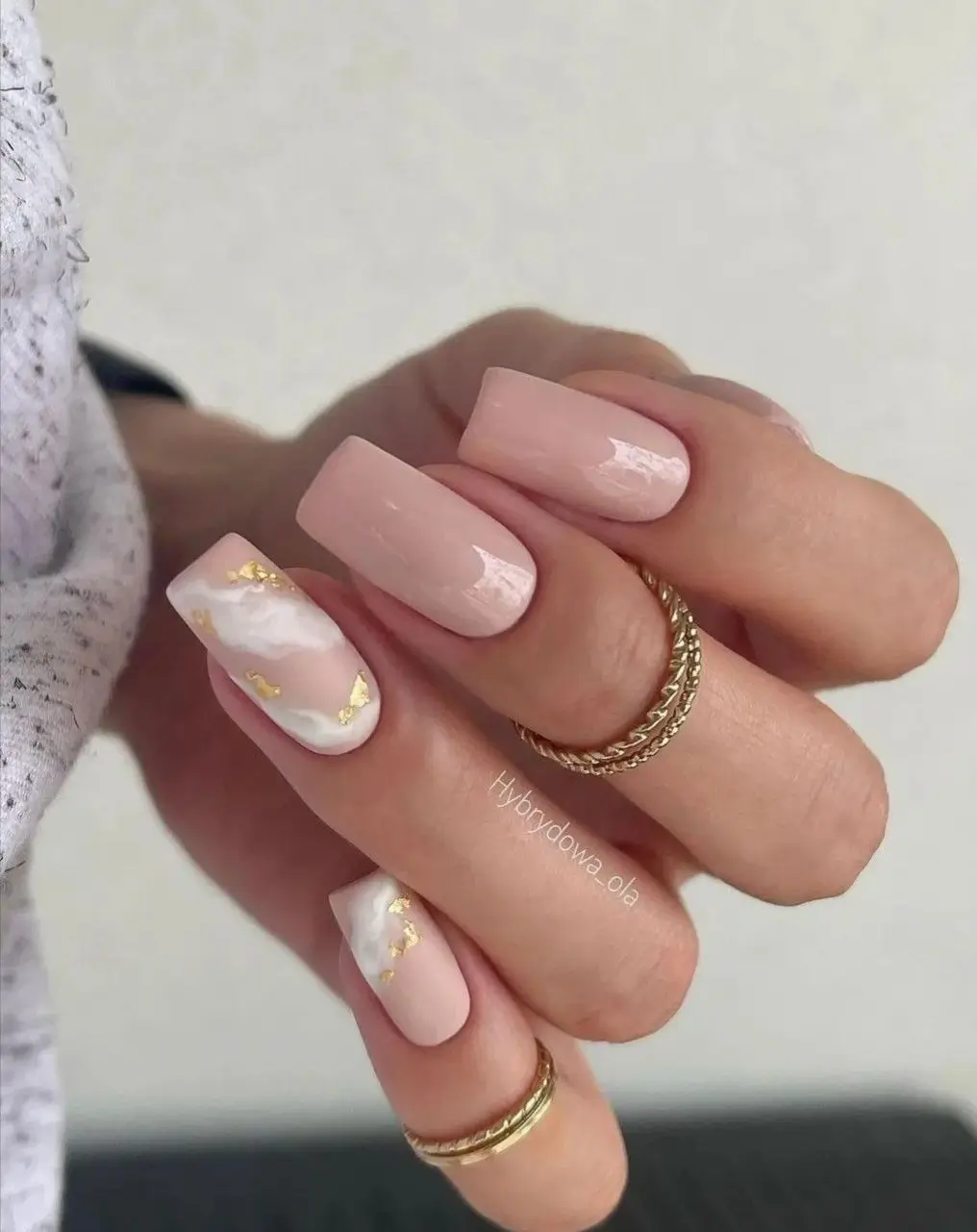 Ongles Automne 2025 : 16 Idées Inspirantes à Adopter Cette Saison