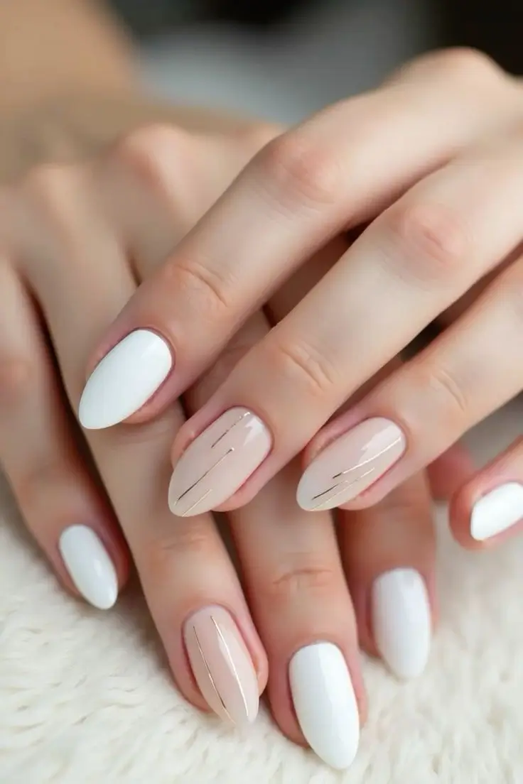 19 Idées Inspirantes d’Ongles Blancs pour Être Tendance en 2025