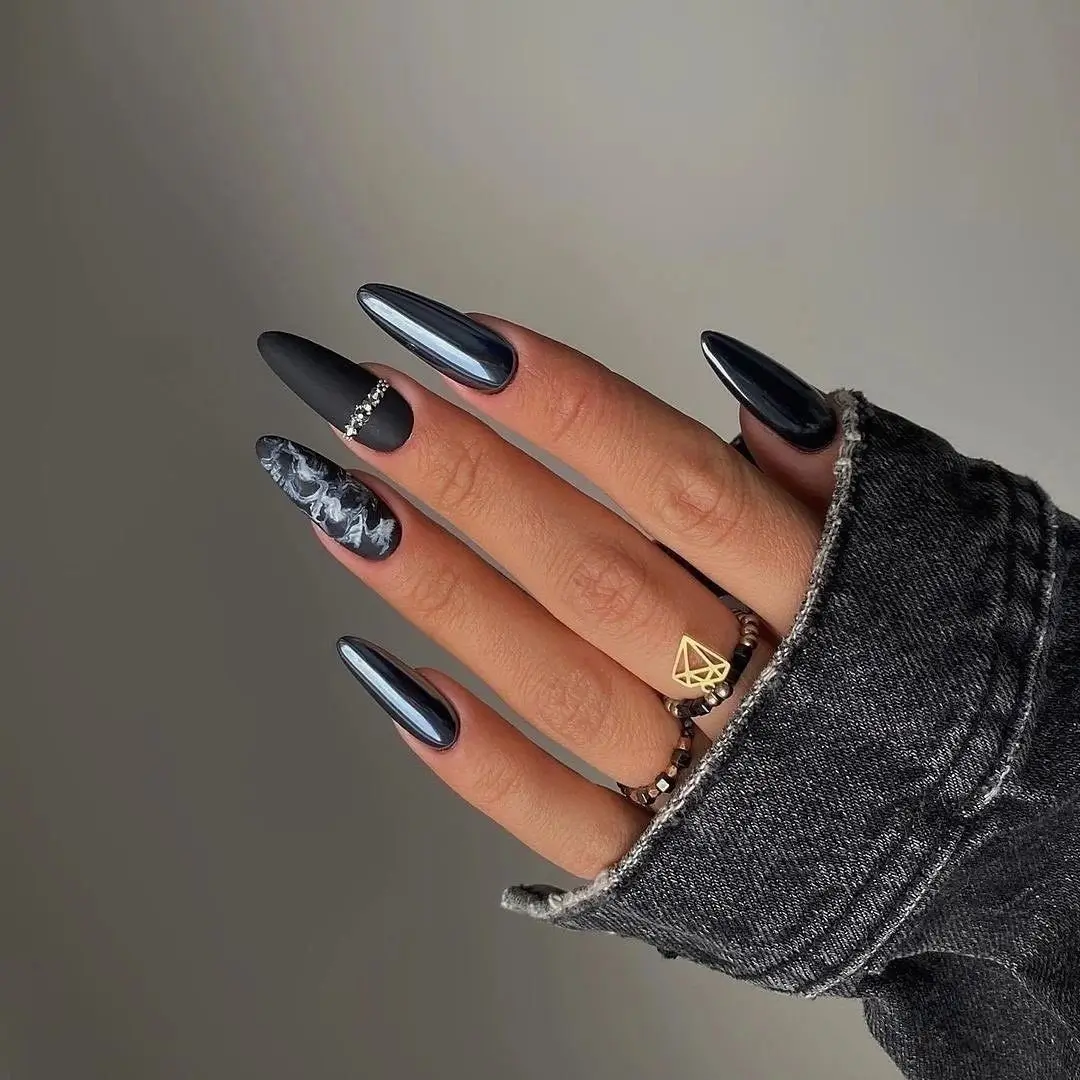 17 Idées Tendance pour des Ongles Gel Parfaits en Hiver 2025