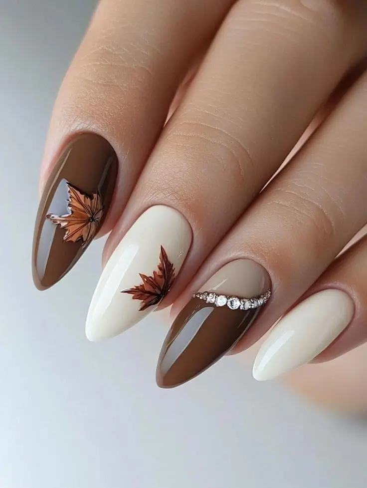 15 Idées Inspirantes pour Sublimer Vos Ongles Marron