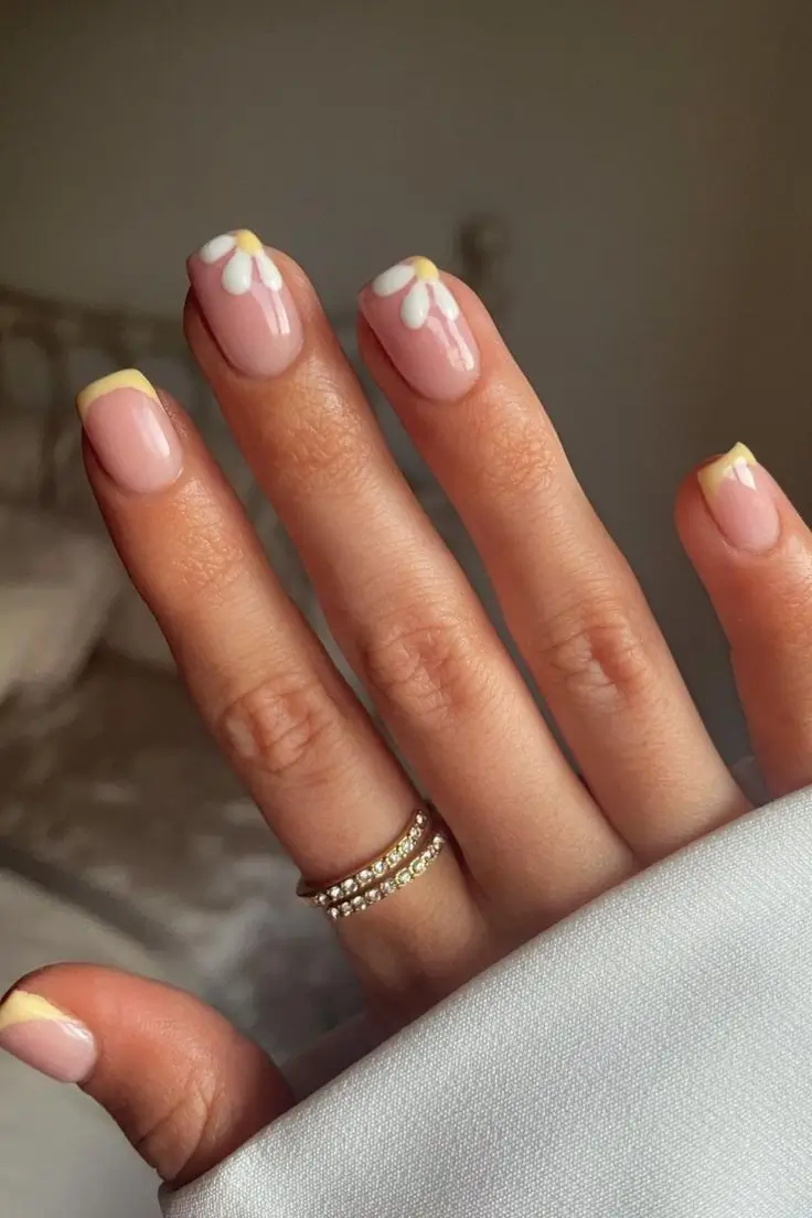 17 Idées d’Ongles Pastel en Gel à Adopter cet Été