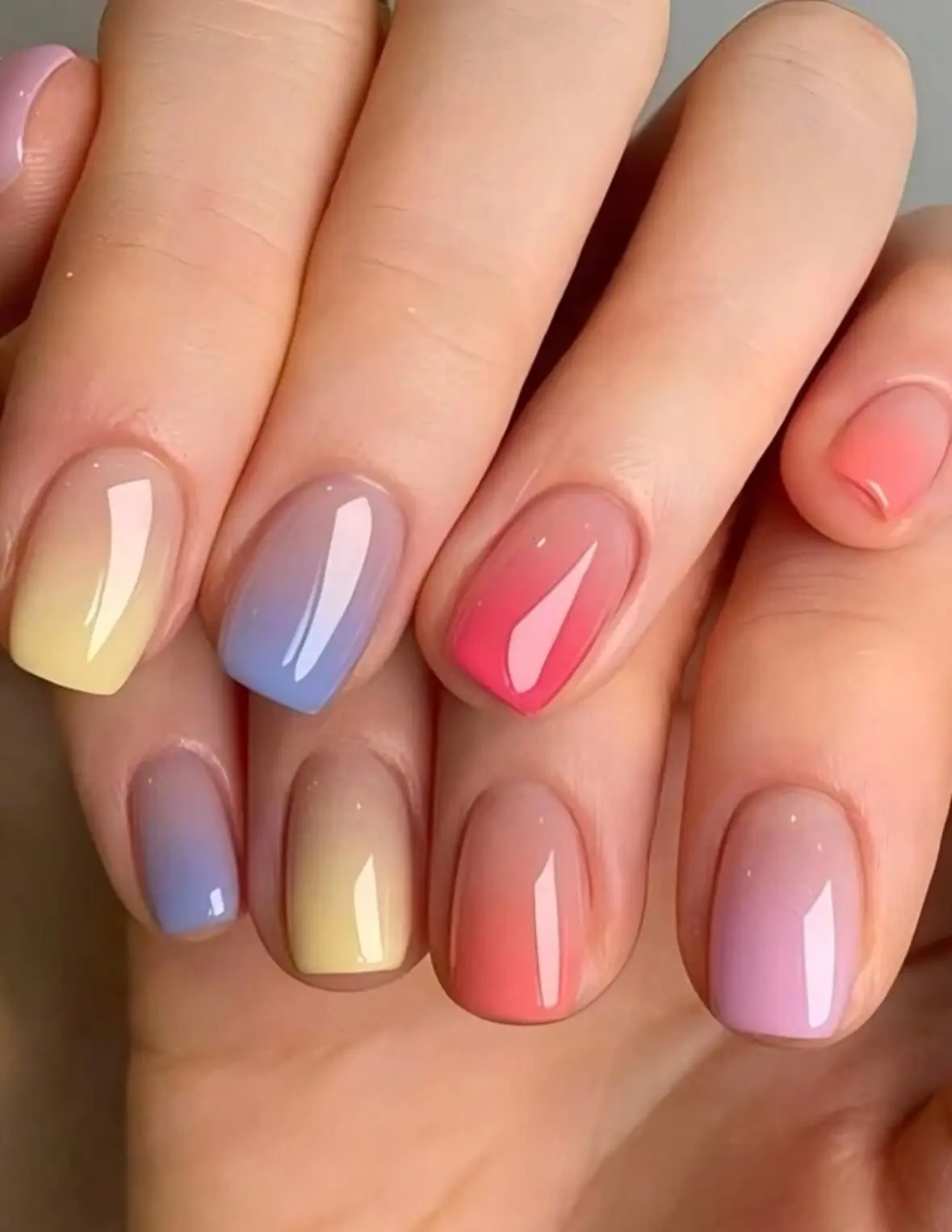 17 Idées d’Ongles Pastel en Gel à Adopter cet Été