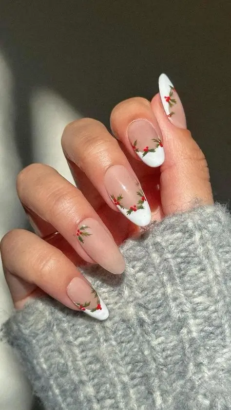 16 Idées de Pose d’Ongles pour un Noël 2025 Féérique