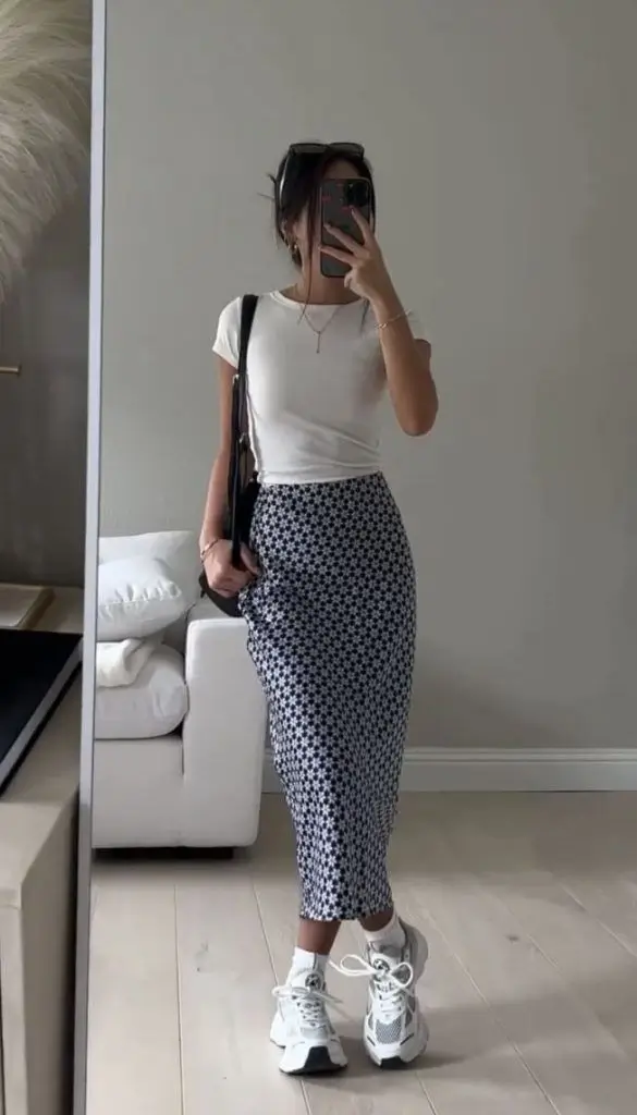 16 Idées de Tenues Style Casual Chic pour 2025 à Copier Cette Saison