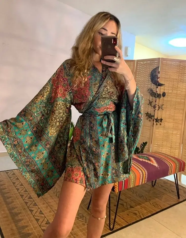 19 Idées de Tenue Hippie Femme pour un Style Bohème Tendance