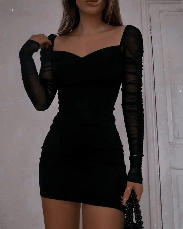 15 Tenues de Soirée Incontournables pour un Look Chic et Tendance en 2025