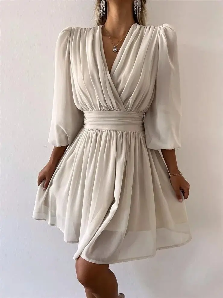 15 Idées de Tenues Mariage Femme pour un Look Chic en 2025